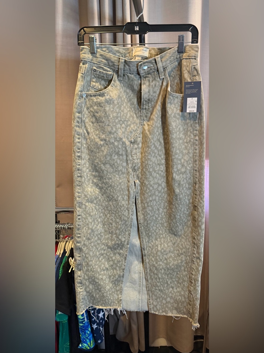 Universal Thread Beige and Tan Patterned Maxi Skirt